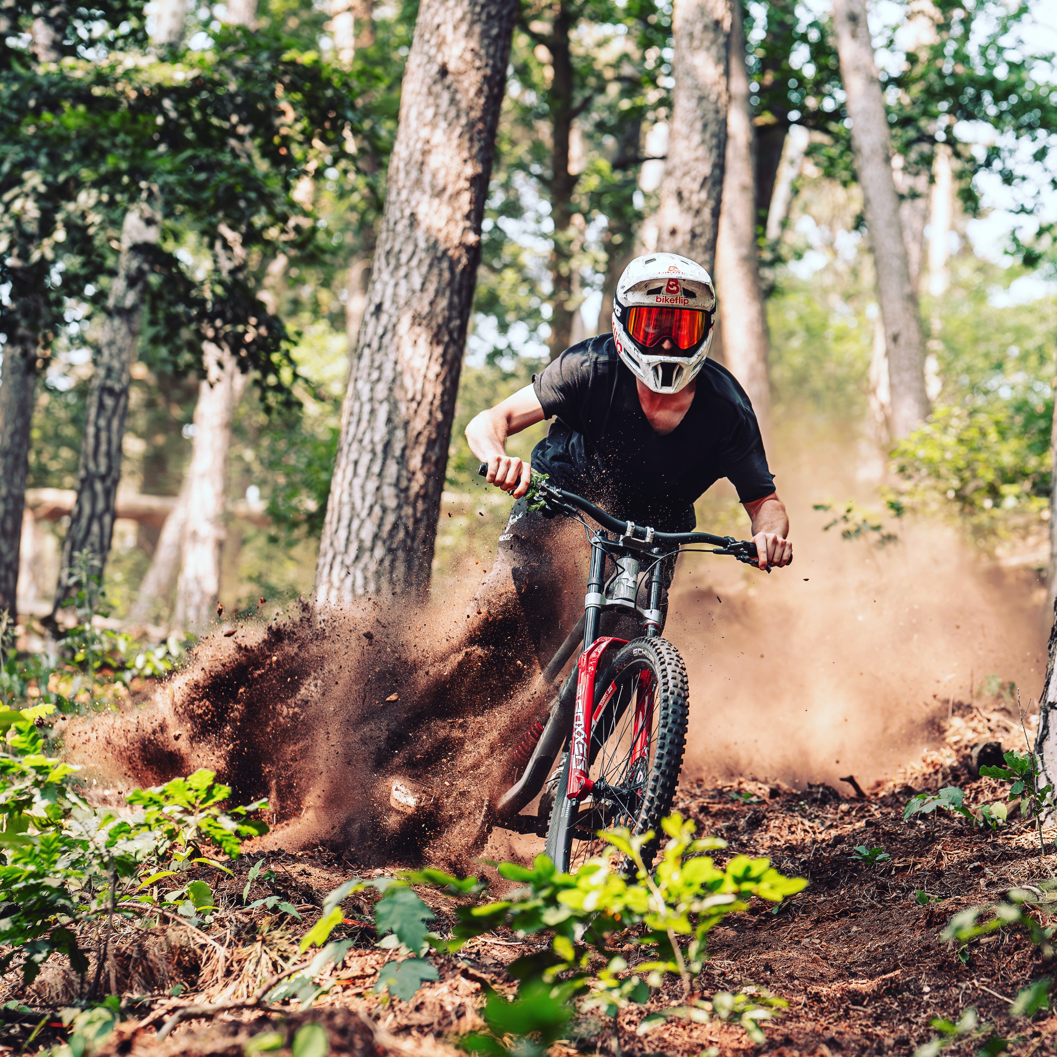 Downhill – Naos Optics
